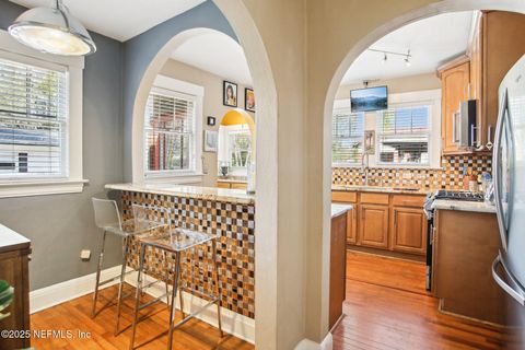 Single Family Residence in Jacksonville FL 1639 TALBOT Avenue 10.jpg