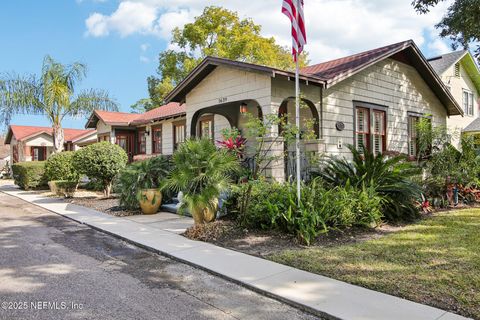 Single Family Residence in Jacksonville FL 1639 TALBOT Avenue 1.jpg
